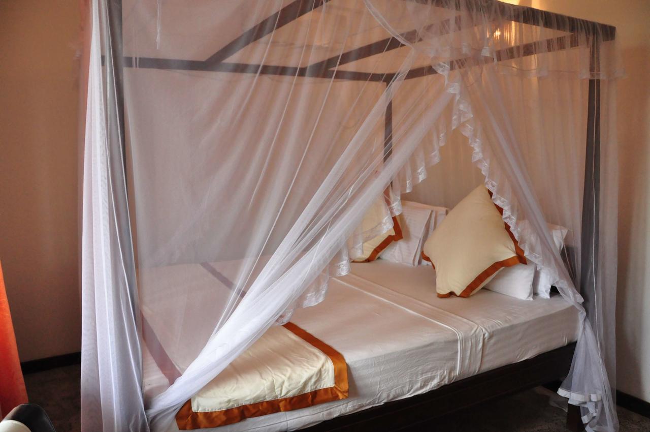 Wh Beach Resort Велігама Екстер'єр фото